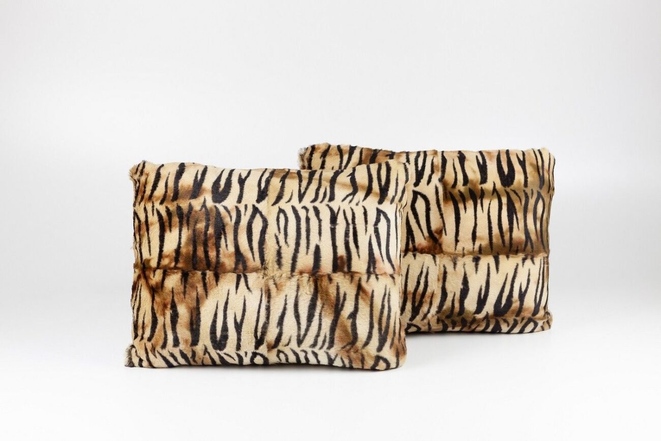 COJÍN CONEJO ANIMAL PRINT