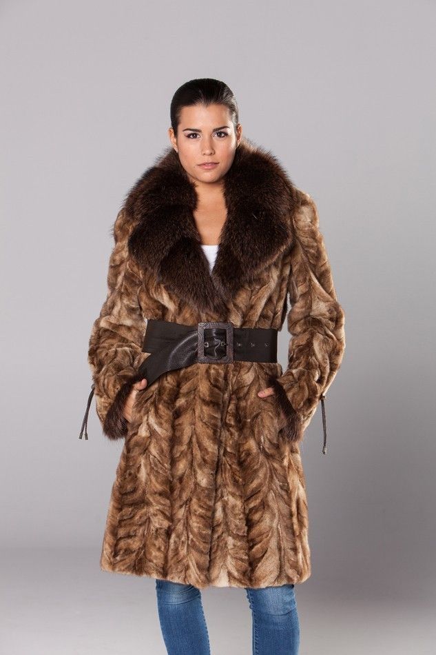 ABRIGO NORCOLEMI VISON RASADO