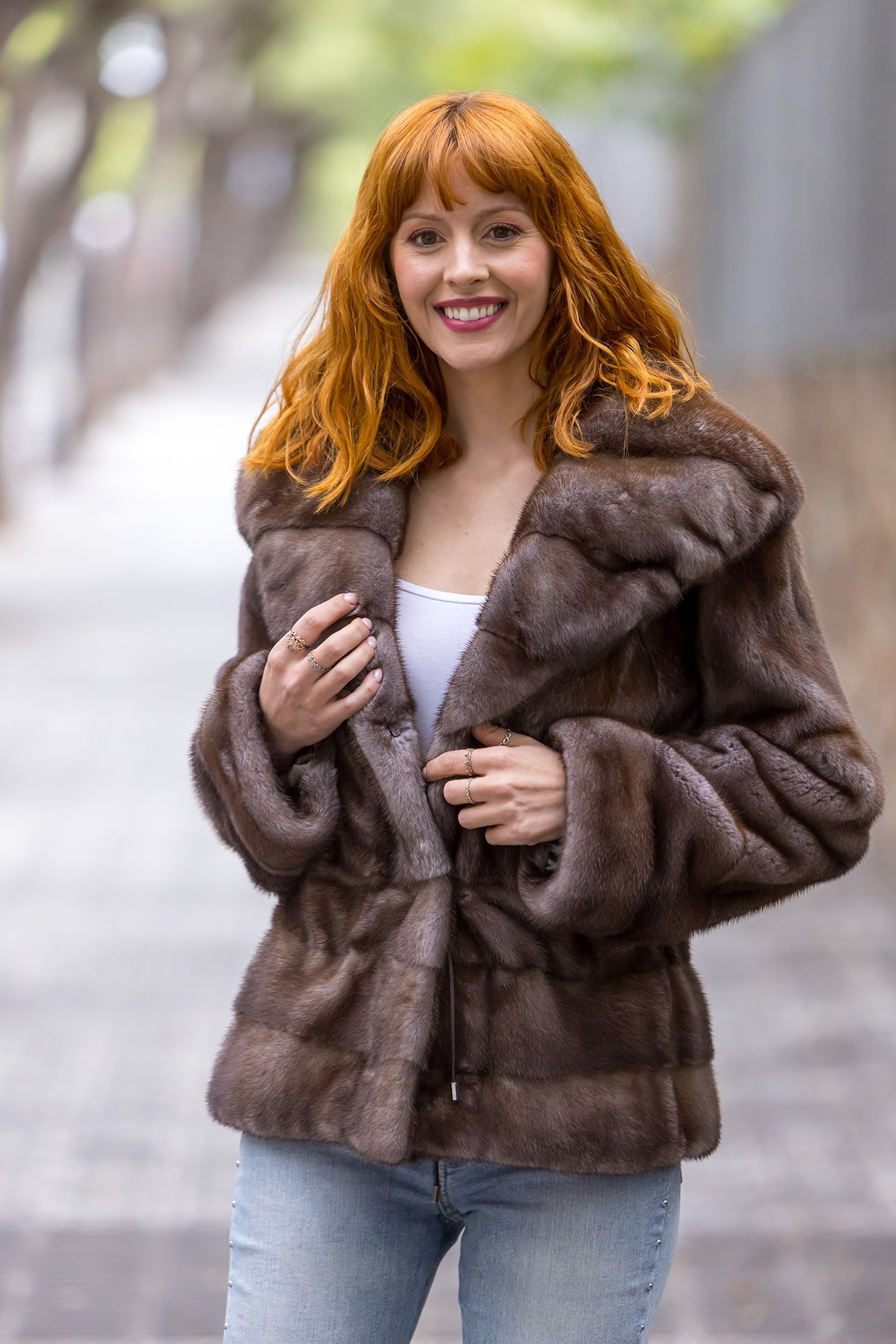 chaqueta vison gris