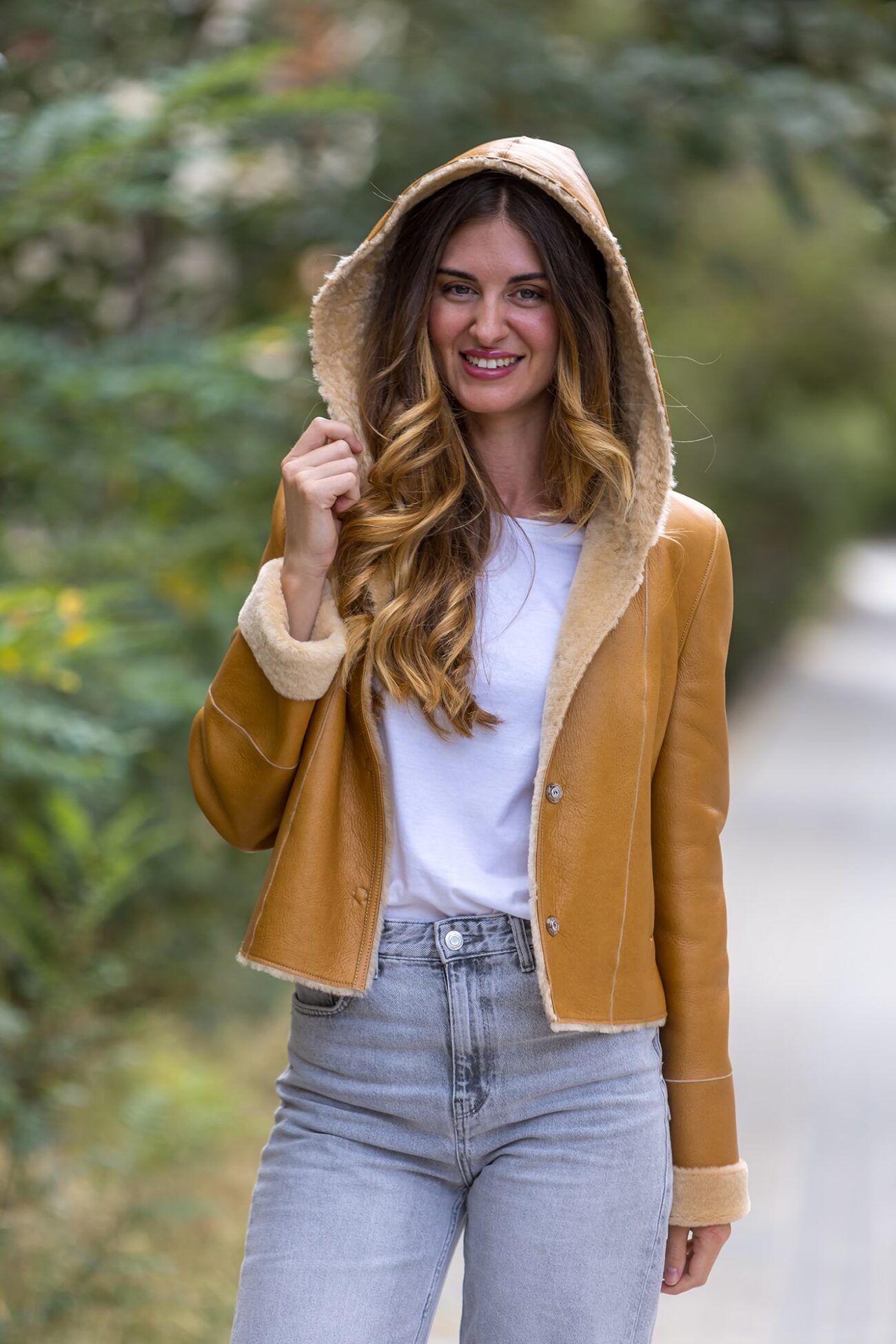 CHAQUETA DOBLE FAZ CAPUCHA
