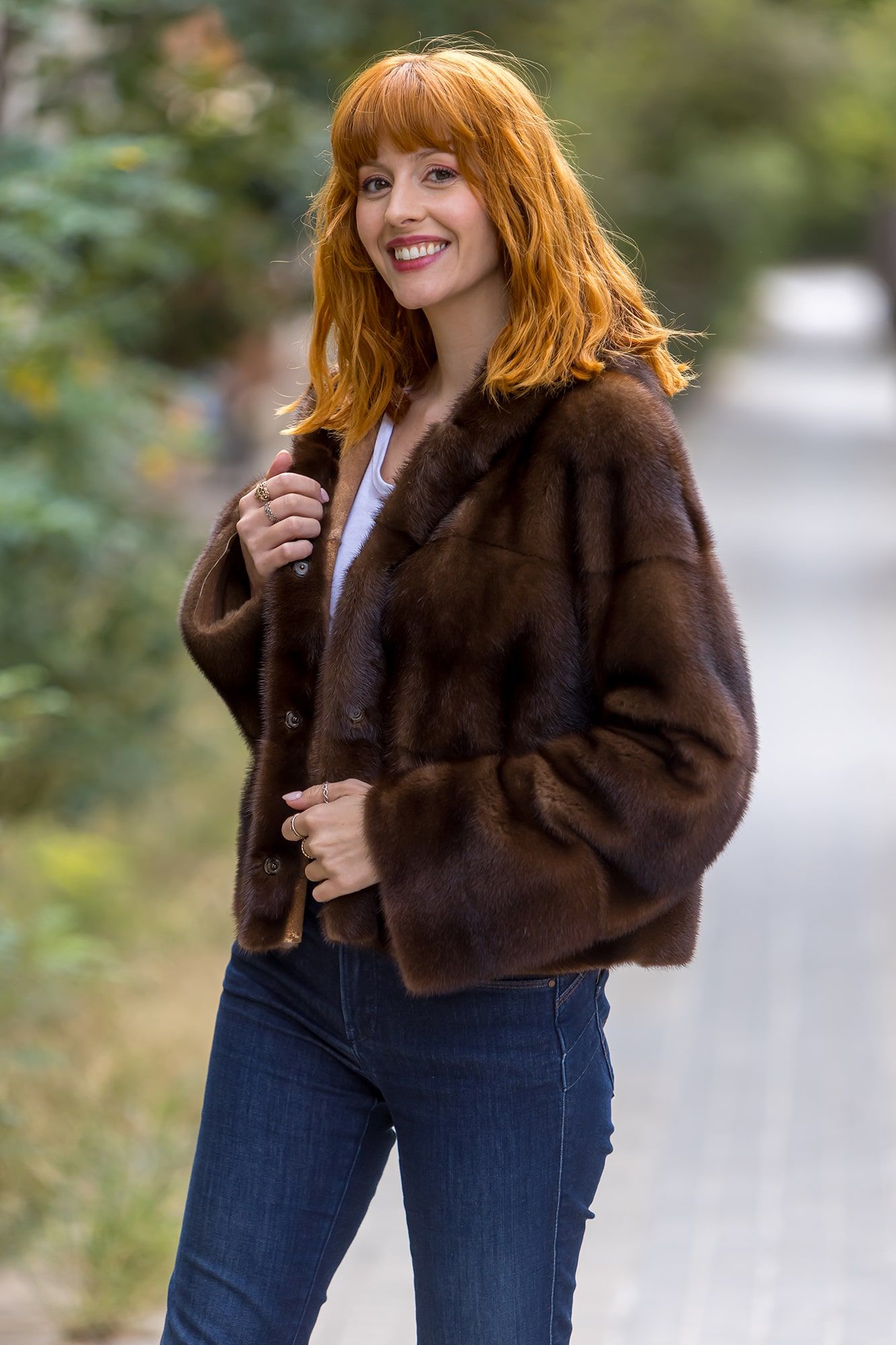 CHAQUETA CAPUCHA VISÓN REVERSIBLE - Imagen 5
