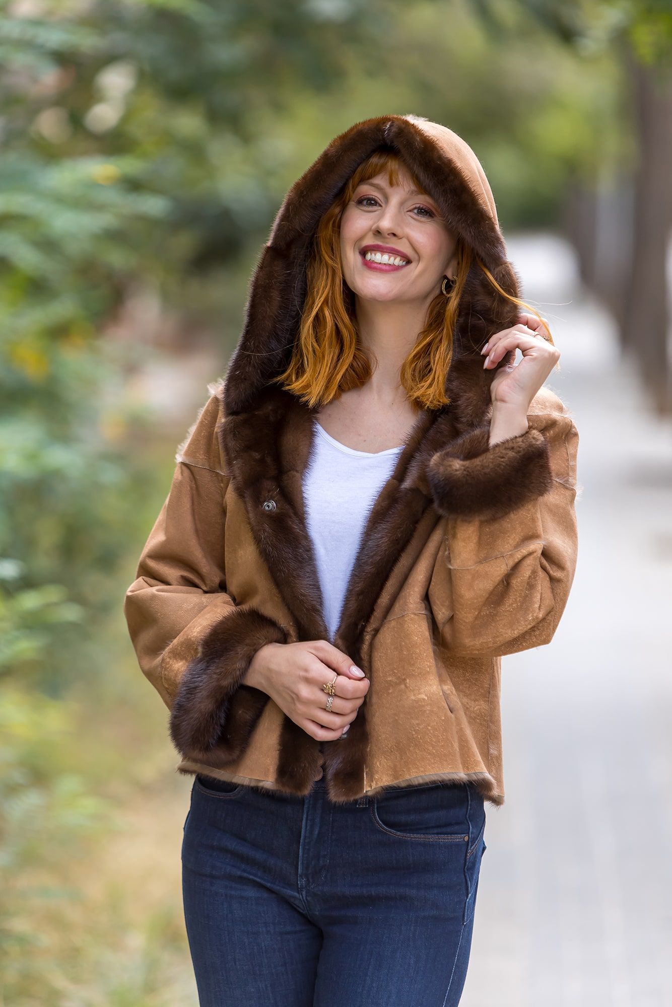 CHAQUETA CAPUCHA VISÓN REVERSIBLE - Imagen 4